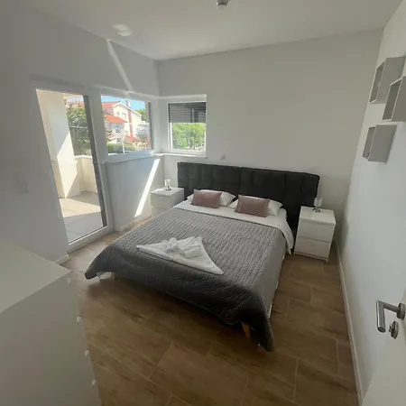 Villa Innova Travelvir - Sunset Privlaka (Zadar)