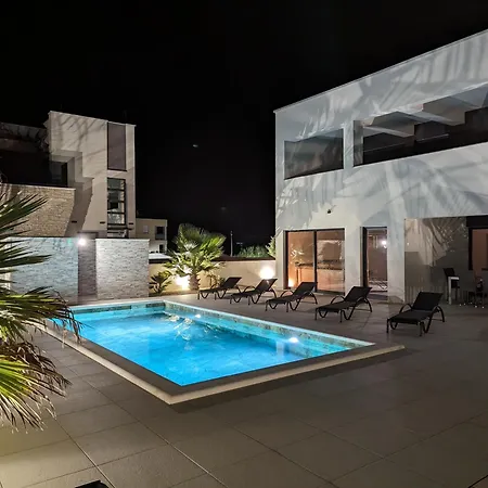 Villa Sunset