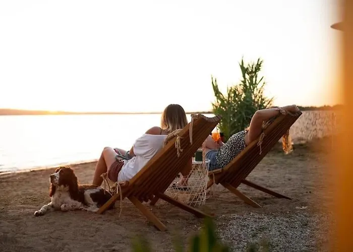 Innova Travelvir - Sunset *